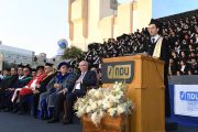 حفل التخرج الـ ٣٥ لطلاب جامعة سيدة اللويزة الأب الخوري: أرسموا الغَدَ الجميلَ في عقولِكُم ومخيِّلاتِكُم وعيونِكم، واستنبطوا الأفكارَ والمشاريعَ