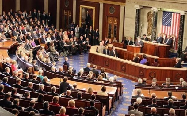  الكونغرس يدرس فرض عقوبات على شركات صينية تنسخ نماذج ذكاء اصطناعي