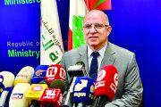 حيدر يكشف في مؤتمر صحافي عن نتائج زيارته إلى العراق..  وإجراءات الوزارة والعمالة الأجنبية