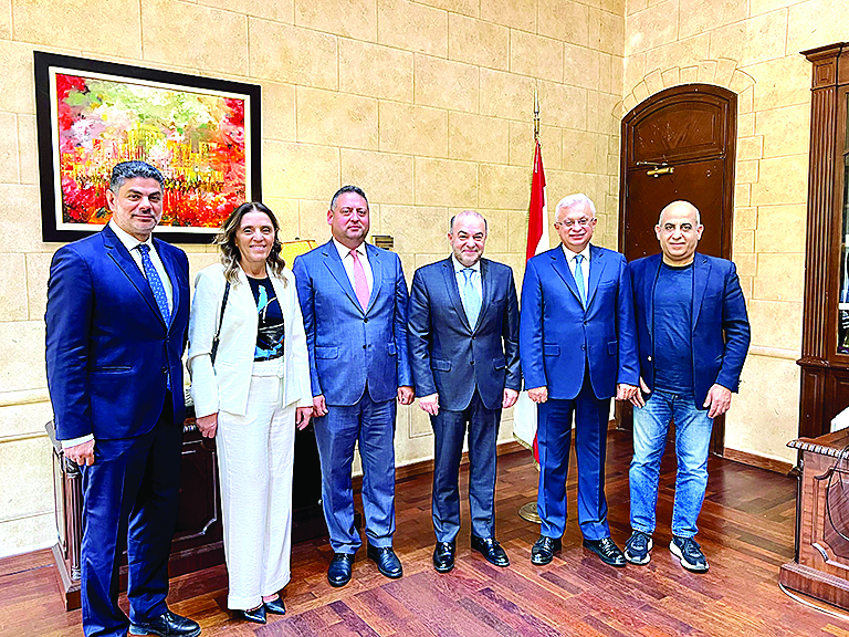 قباني يعرض لوفد تجمّع الشركات مشاريع “الإنماء والإعمار”