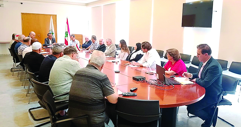 الوزير هاني: تنظيم قطاع الأدوية الزراعية أولوية وطنية والفوضى في سوق المبيدات يجب وقفها