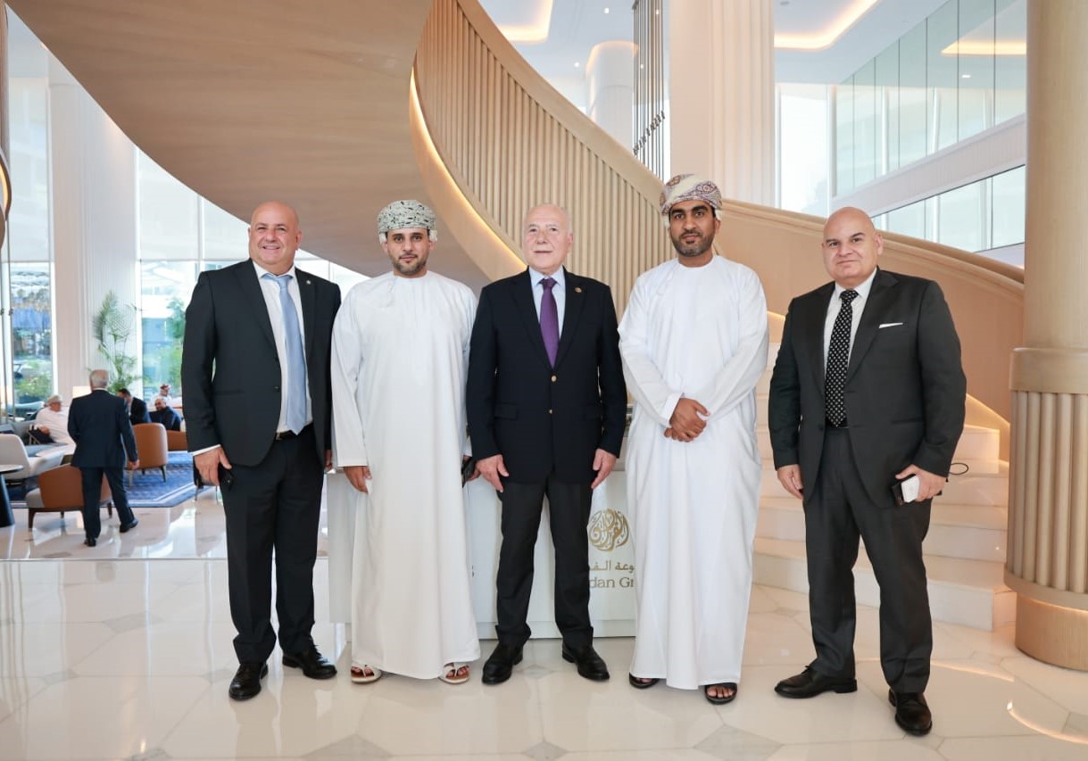 دبوسي في الملتقى الاقتصادي: آفاق واسعة لمشاريع مشتركة