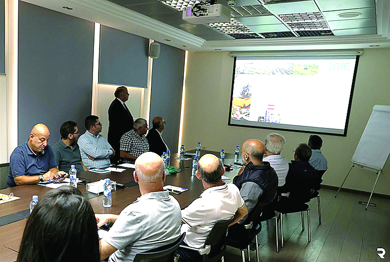 اجتماع في وزارة الزراعة لتنظيم المياه وترشيدها في الري الزراعي