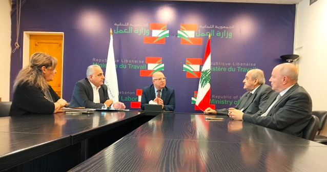 حيدر بعد اجتماعه مع مسؤولي الضمان الاجتماعي والاتحاد العمالي: تعويضات نهاية الخدمة مقدّسة