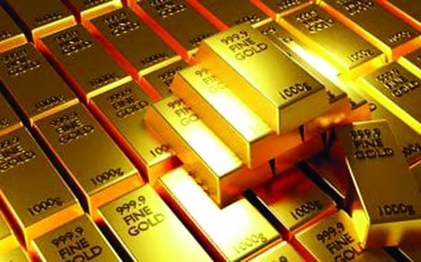 الذهب يسجل ارتفاعاً قياسياً جديداً والفضة 2025: صعود يتجاوز الـ 50%