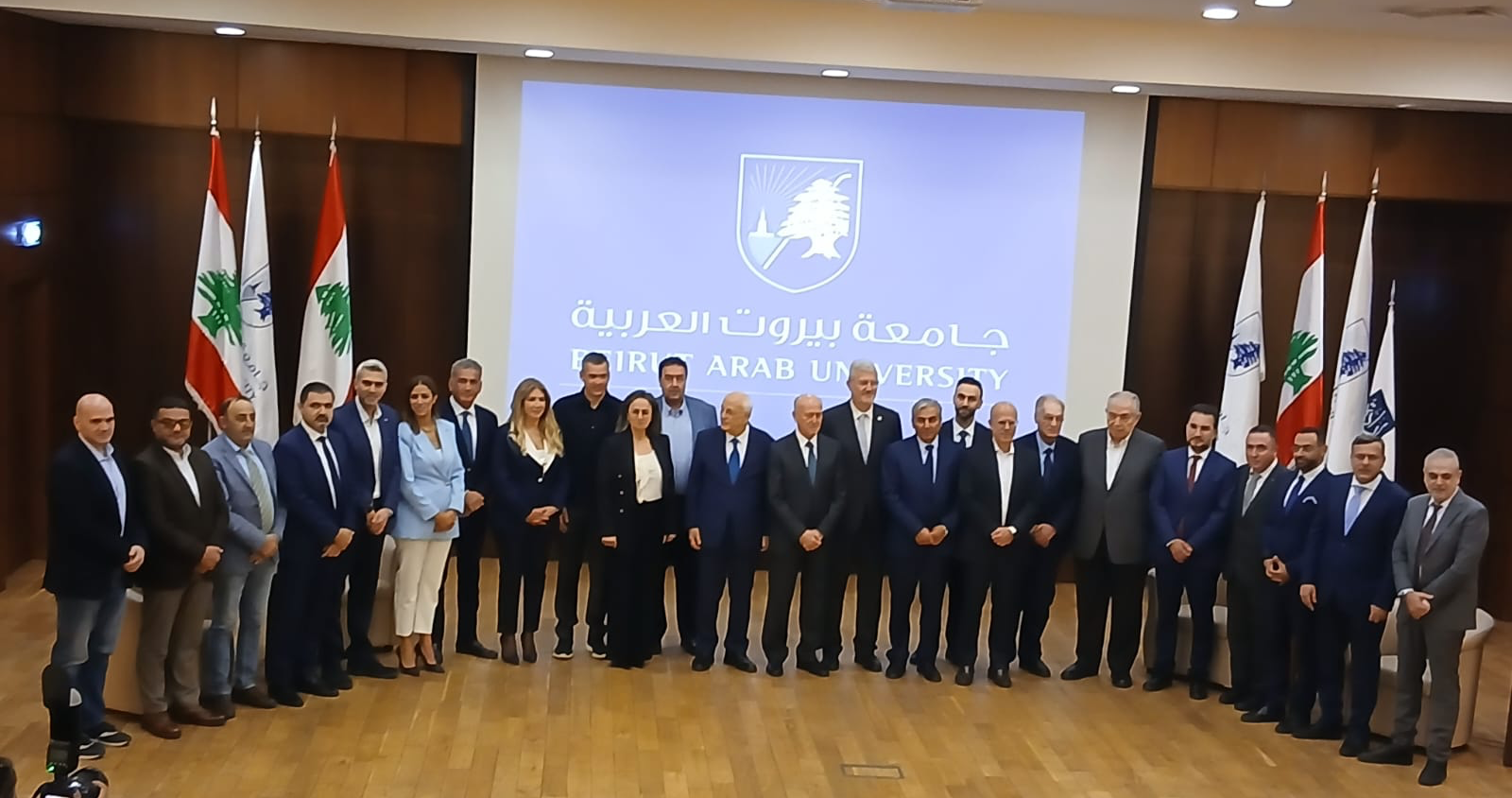 مكي: العمل جار على إعادة تكوين مؤسسات الدولة