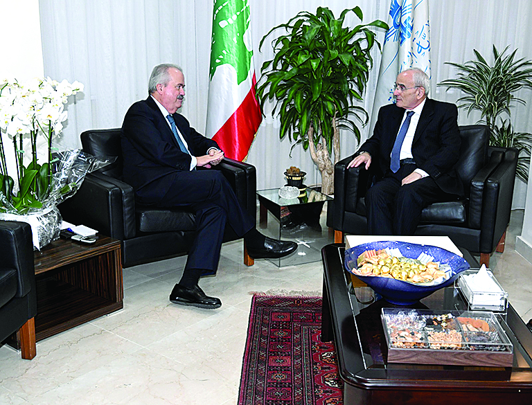 جابر يعرض مع نظيره السوري سبل تعزيز التعاون بين البلدين