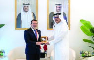 شحادة يعرض التعاون مع الإمارات في 