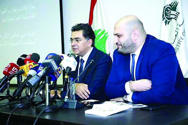 وزيرا الصحة والإعلام أطلقا دليل «إعرف حقوقك في الصحة»