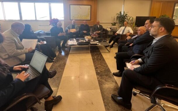رسامني ناقش مع دكاش ورؤساء بلديات صيانة الطرق ومشاريع إنمائية