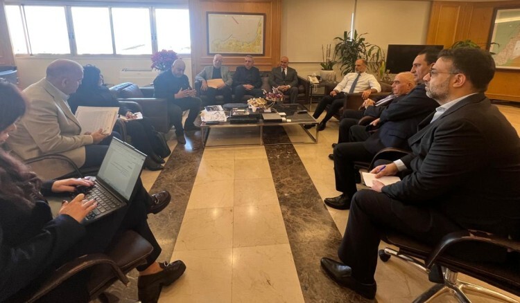 رسامني ناقش مع دكاش ورؤساء بلديات صيانة الطرق ومشاريع إنمائية