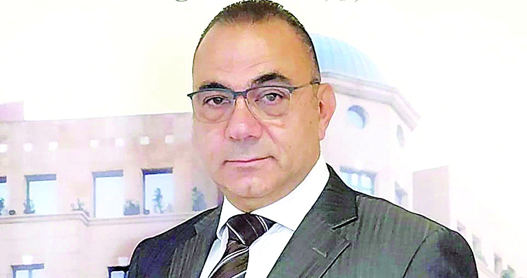 خلف: لا يمكن بناء قطاع مصرفي قوي على قاعدة مالية عامة ضعيفة