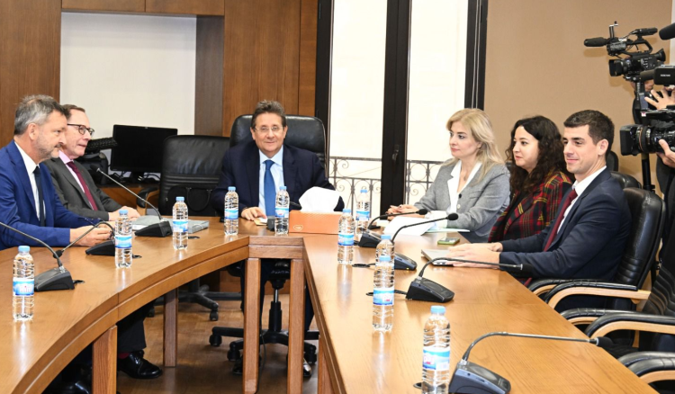 كنعان استقبل الموفد الرئاسي الفرنسي: فرنسا مستعدة لدعم لبنان لاتمام الإصلاحات