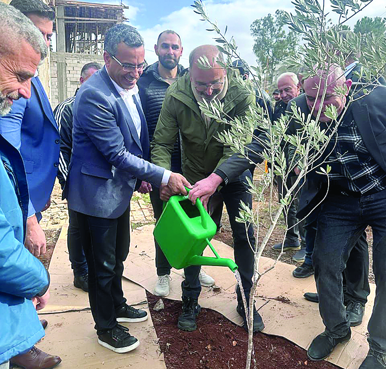 وزير الزراعة وعمران ريزا في جولة شاملة في بنت جبيل ومرجعيون