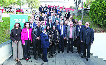 سقلاوي مكرِّما أًجَراء في 