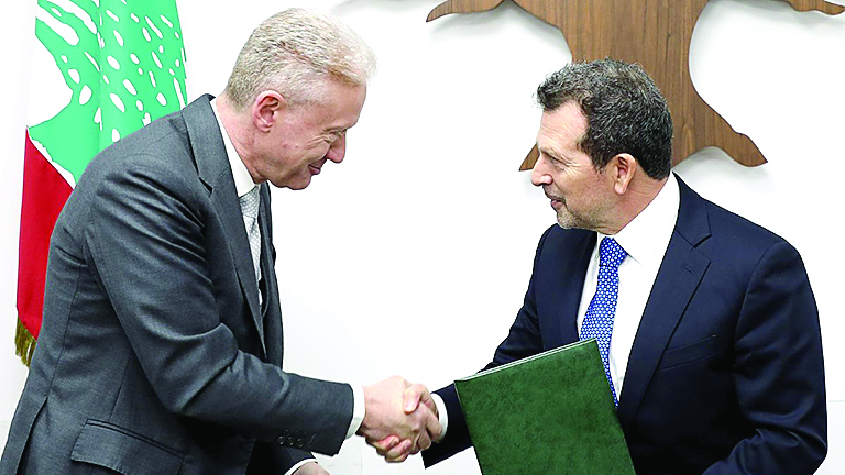 بروتوكول تعاون لتعزيز الخدمات الرقمية للمغتربين بين الوزيرين يوسف رجي وشحادة