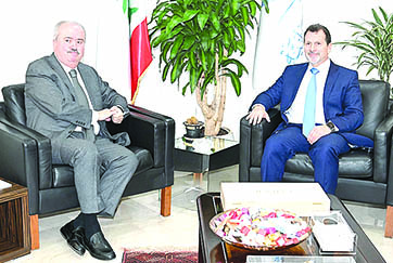 شحادة وجابر يبحثان التعاون مع المؤسسات المالية الدولية