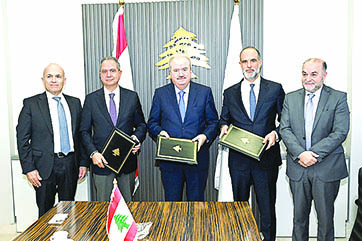 توقيع اتفاقات في وزارة المال... مكمّلة لتنفيذ مشاريع مموّلة من البنك الدولي