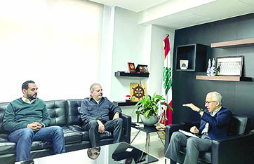 وزير الاقتصاد: تلقّينا التزاماً من نقابات السوبرماركت والأفران بالحفاظ على الأسعار