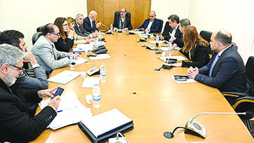 لجنة الإعلام ناقشت ملفات الـ E-wallet والناشيونال رومينغ والإنترنت