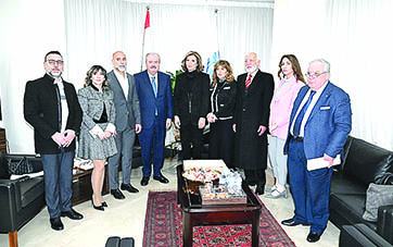 وزير المال يعطي توجيهاته لمتابعة ملاحظات 