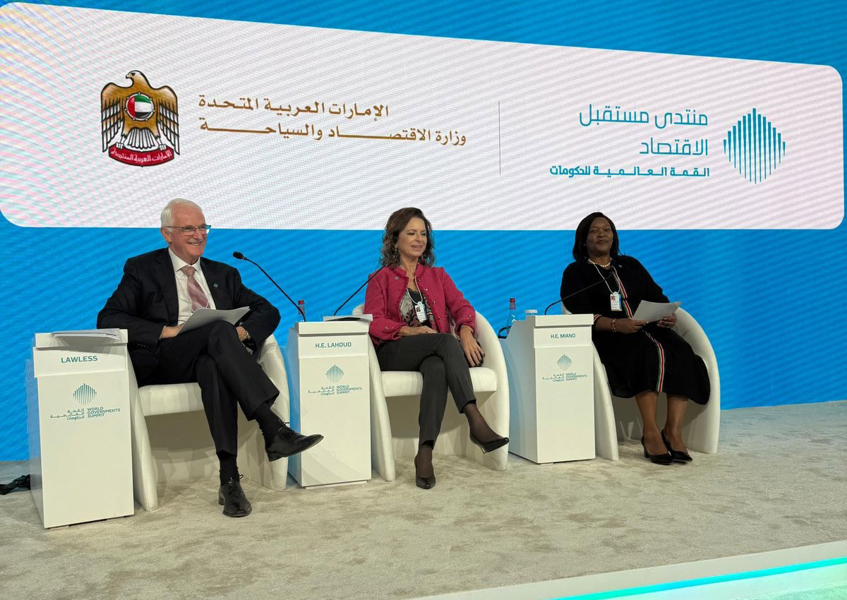 لبنان يؤكد: السياحة قاطرة للإصلاح