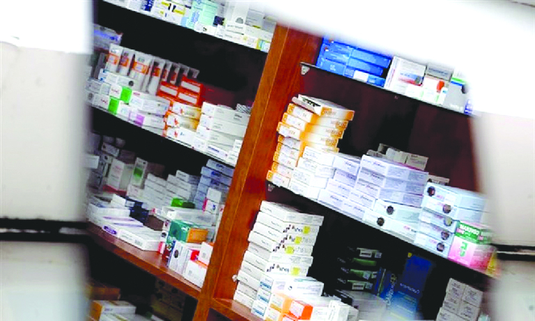 الحرب تهدّد تدفّق الأدوية عالمياً... ماذا عن لبنان؟ كيف سيواجه خطر النقص المحتمل؟