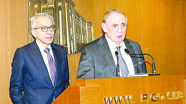 أعضاء لجنة الاقتصاد بحثوا مع البساط تداعيات الأزمة: طمأنة بشأن المخزون الغذائي