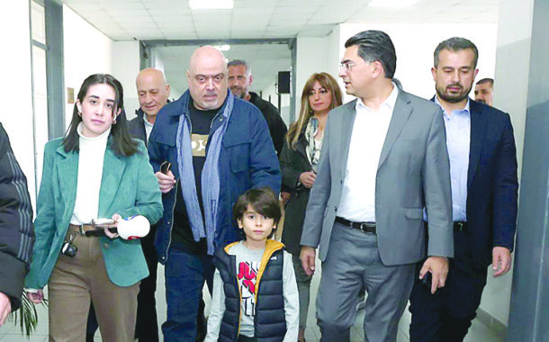 مرقص زار مركز النازحين الرئيسي في المتن: جهود مكثفة لفتح المزيد من مراكز الإيواء