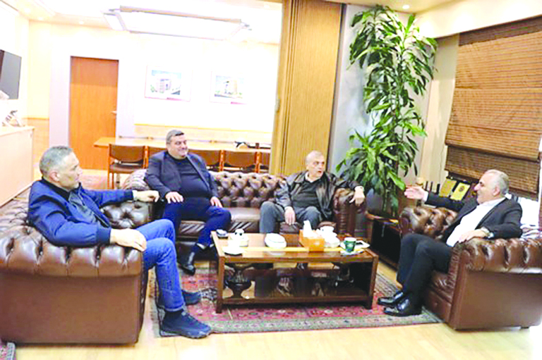 كركي يتابع مع صقر وشادي السيّد أوضاع المضمونين.. وتحذير للمستشفيات