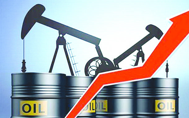 سعر النفط يتذبذب وسط محاولات التوصل لهدنة في حرب إيران – أميركا