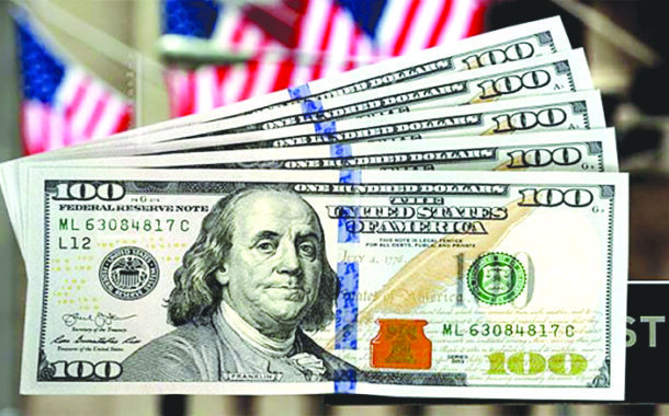 الدولار يختتم أفضل شهر له منذ 2024 بفضل حرب إيران