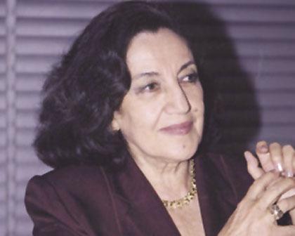 رحيل الشاعرة والروائية السورية كوليت خوري