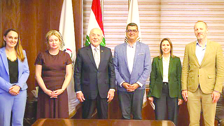 سفيرة بولندا زارت غرفة طرابلس