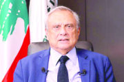 حبيب يهنئ بالأضحى: لا بد أن تزول الأزمات والمحن في ظل تماسك المسؤولين