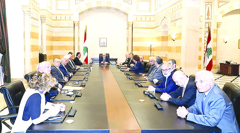 زمكحل من السراي: علينا مواصلة مسيرة التعافي والسلام على الأراضي اللبنانية مصلحة الجميع