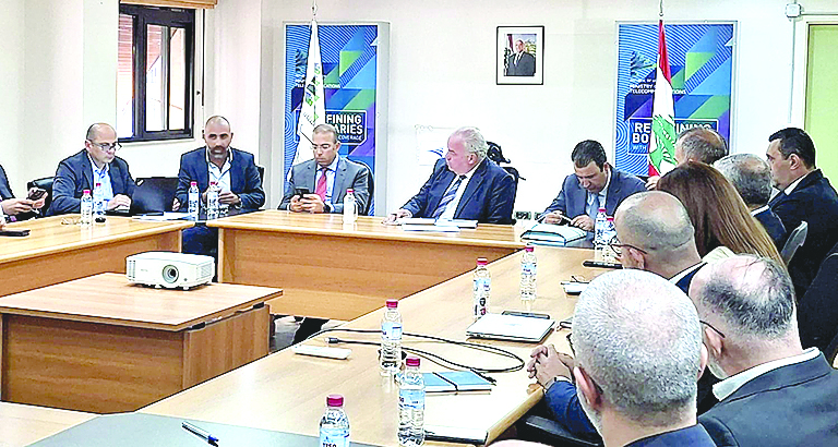 نقابة الخلوي تلتقي الحاج: العقد وقع أصولاً ليطبَّق بكل بنوده والمحافظة على الحقوق