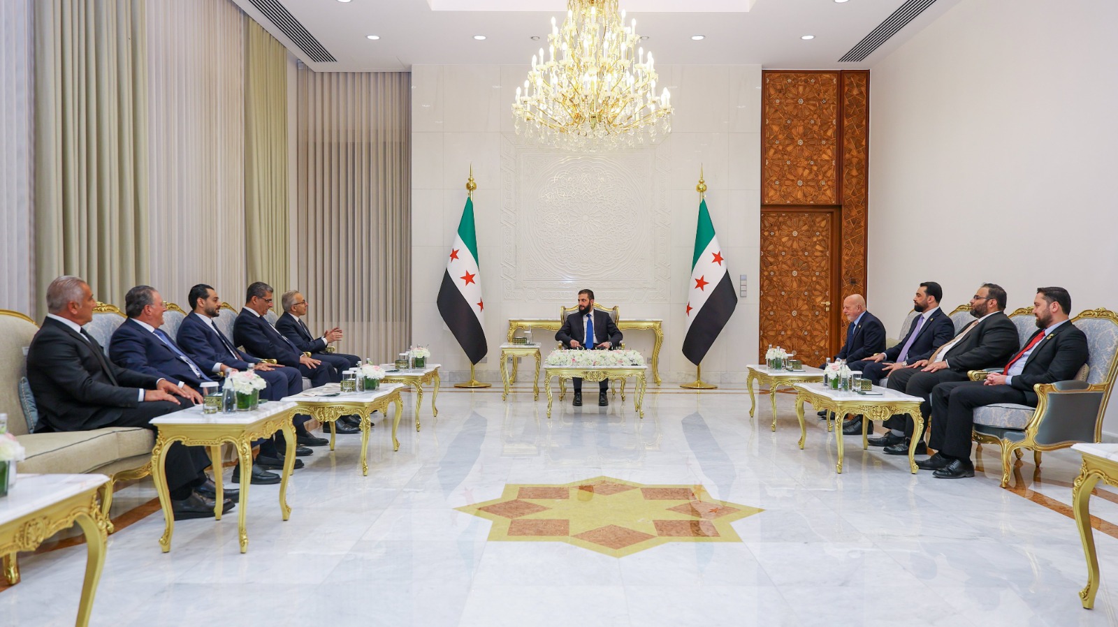 البساط يلتقي الرئيس أحمد الشرع وتأكيد على تعزيز التعاون الاقتصادي