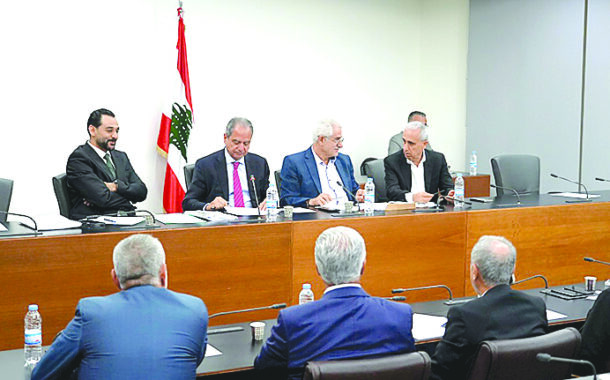لجنة الاشغال العامة ناقشت موضوع إستيراد النفط وأسعار المحروقات