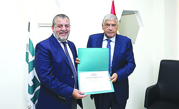 سقلاوي مكرّماً المدير العام لـJTI في لبنان وجابر يشيد بفريق «الريجي» لثباته وعمله الدؤوب