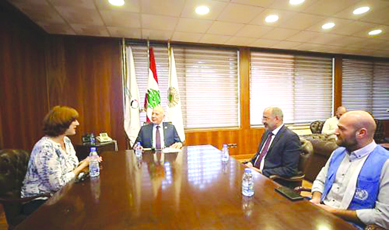 دبوسي التقى وفداً كندياً وبحث تعزيز الأمن الغذائي المدعوم من كندا