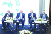 حيدر من القاهرة: نعمل لمنح العمّال المزيد من الأمان والاستقرار والثقة بالمستقبل