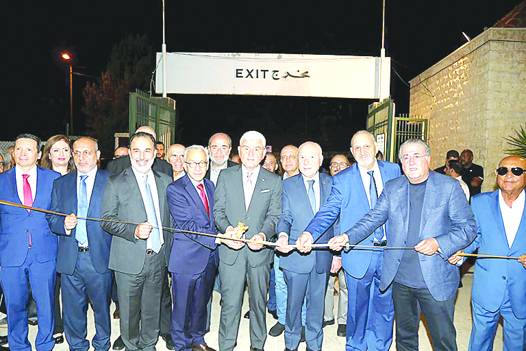 وزير الصناعة عيسى الخوري يرعى افتتاح معرض “صُنع في البقاع” في بارك سكاف