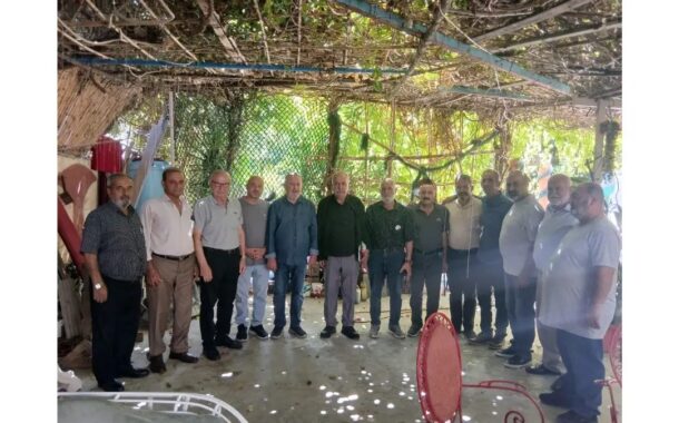 اجتماع لنقابة مزارعي التبغ والتنباك في الجنوب