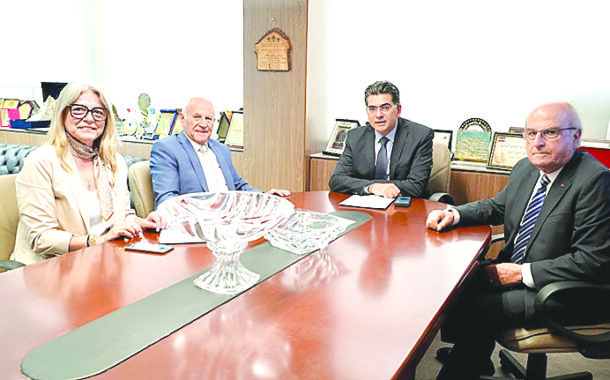 مرقص بحث مع وفد بريطاني في تطوير التواصل الحكومي