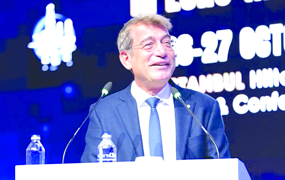 فياض في “قمّة تركيا”: أمن الطاقة يتطلّب وحدة إقليمية وإصلاحاً جريئاً وبيرقدار يعلن اهتمام أنقرة بالتنقيب في المياه اللبنانية وبتجارة الكهرباء